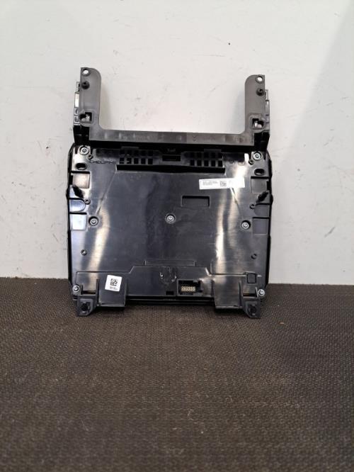 Image Facade autoradio - CITROEN C4 2