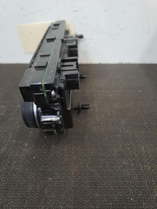 Image Commande chauffage - VOLKSWAGEN GOLF