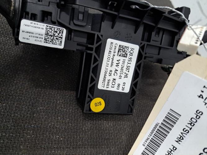 Image Com (Bloc Contacteur Tournant+Commodo Essuie Glace+Commodo Phare) - VOLKSWAGEN GOLF