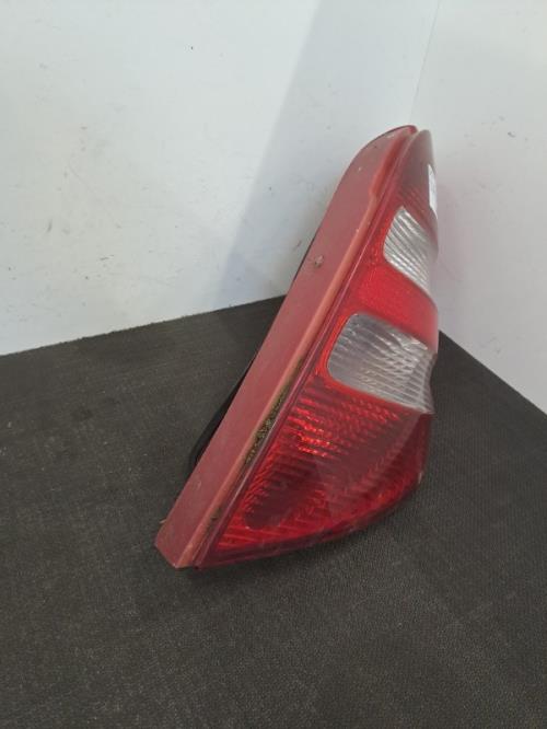Image Feu arriere principal droit (feux) - MERCEDES CLASSE A 169