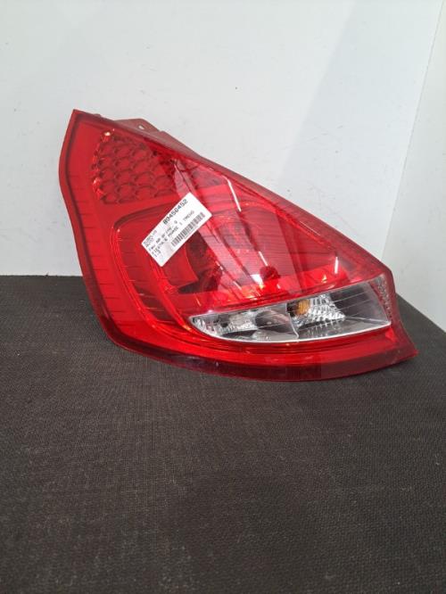 Image Feu arriere principal gauche (feux) - FORD FIESTA 6