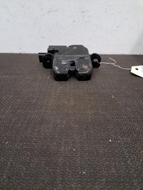 Image Serrure de hayon - RENAULT MEGANE 3
