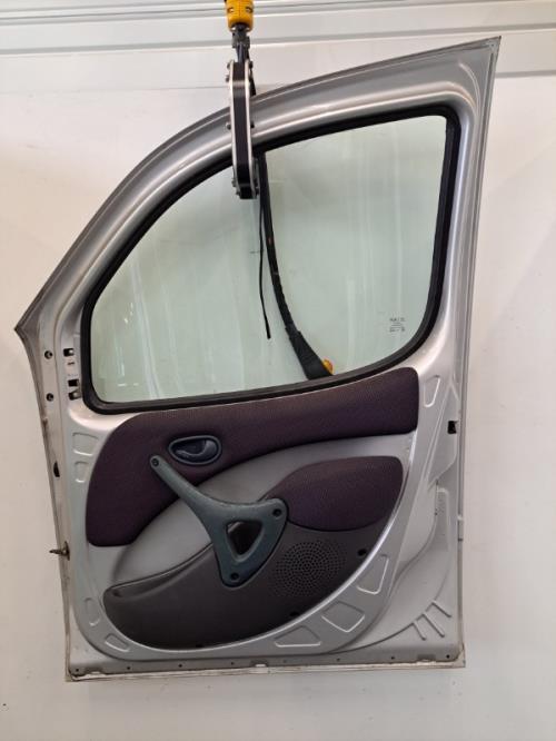 Image Porte avant droit - FIAT DOBLO 1