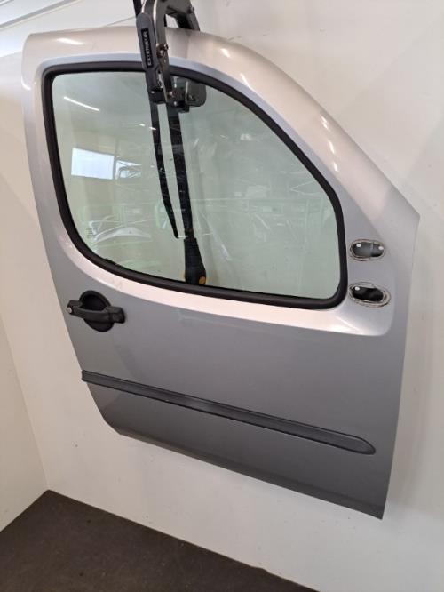 Image Porte avant droit - FIAT DOBLO 1