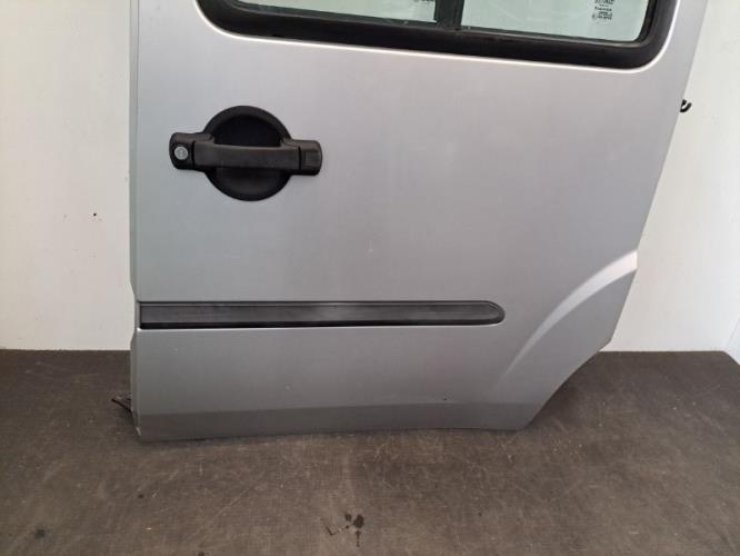 Image Porte laterale gauche - FIAT DOBLO 1