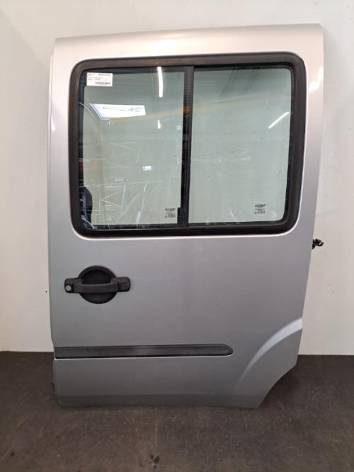 Image Porte laterale gauche - FIAT DOBLO 1