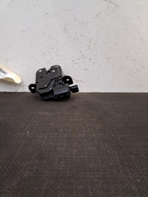 Image Serrure de hayon - RENAULT MEGANE 3