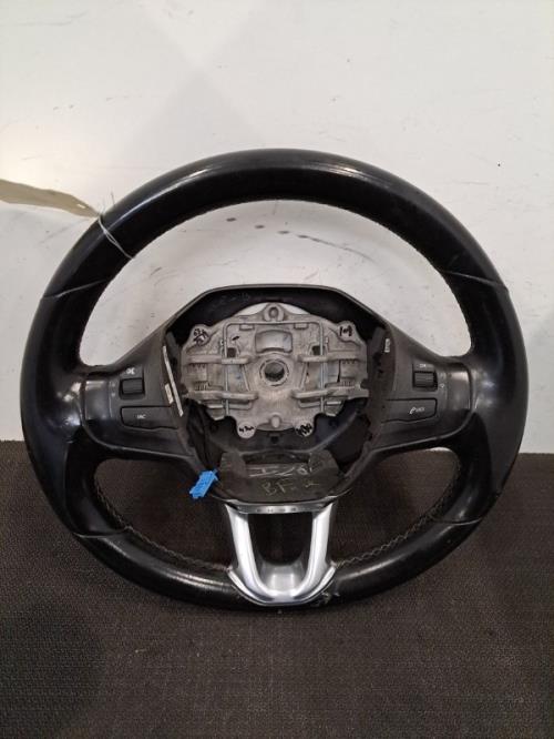 Image Volant - PEUGEOT 2008 1