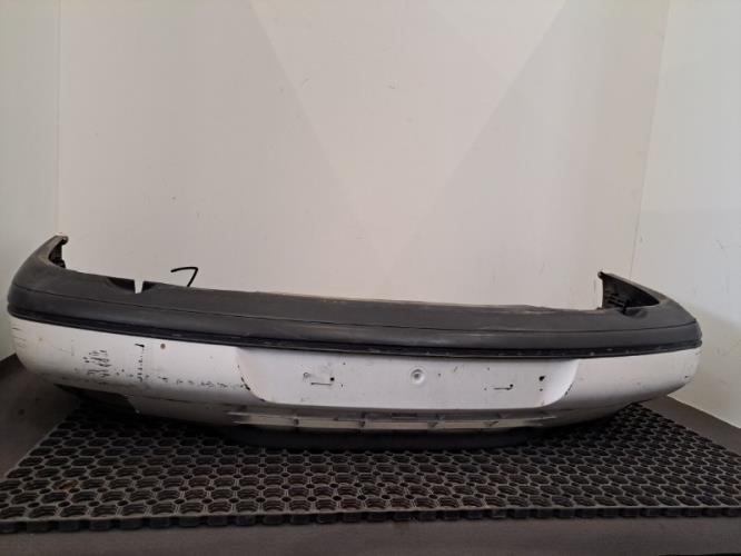 Image Pare choc avant - SAAB 900 2