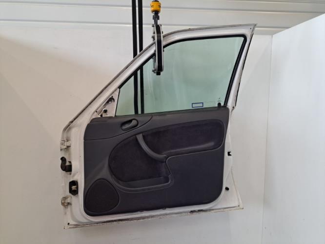 Image Porte avant droit - SAAB 900 2