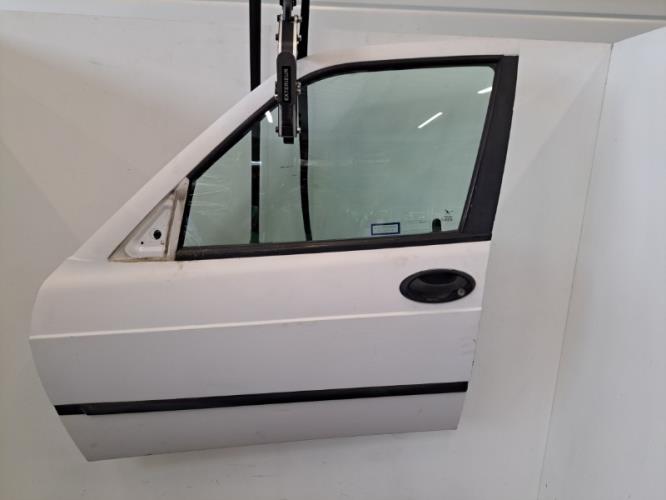 Image Porte avant gauche - SAAB 900 2