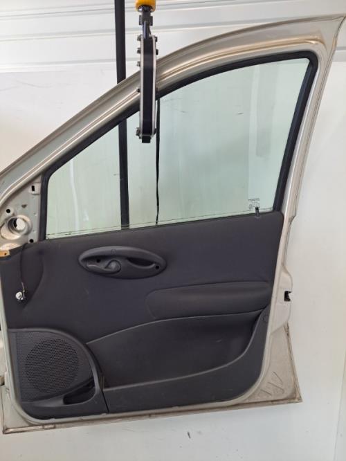Image Porte avant droit - FIAT PUNTO 2