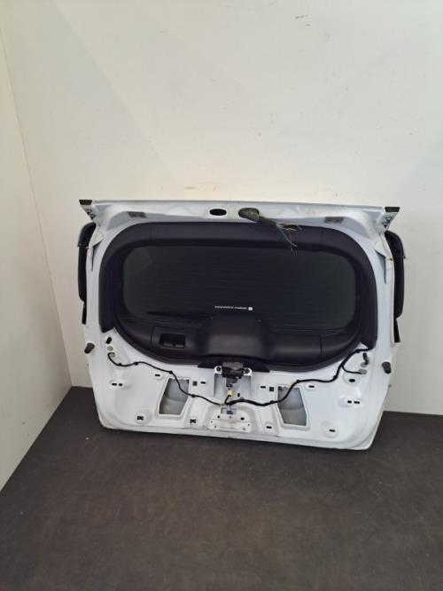 Image Malle/Hayon arriere - FORD KUGA 1