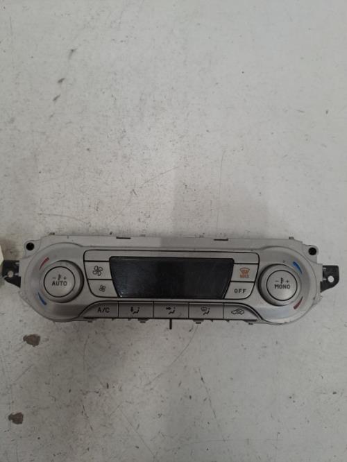 Image Commande chauffage - FORD KUGA 1