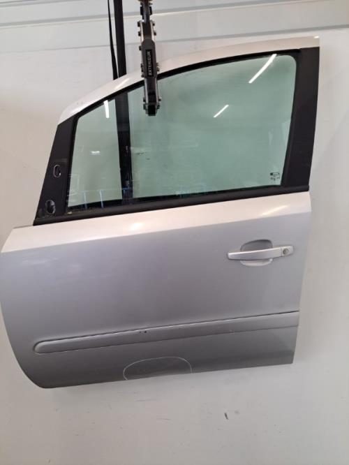 Image Porte avant gauche - OPEL ZAFIRA B