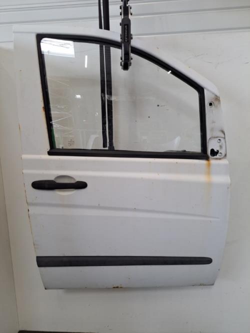 Image Porte avant droit - MERCEDES VITO 639