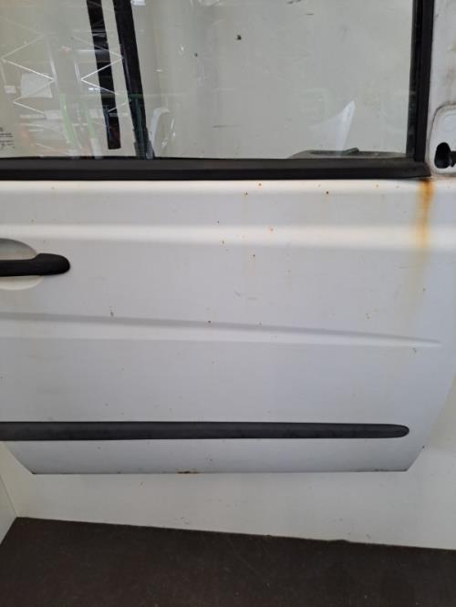 Image Porte avant droit - MERCEDES VITO 639