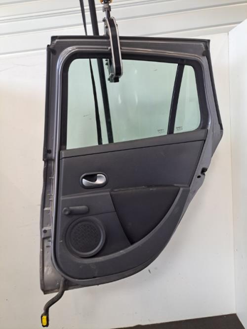 Image Porte arriere droit - RENAULT CLIO 3