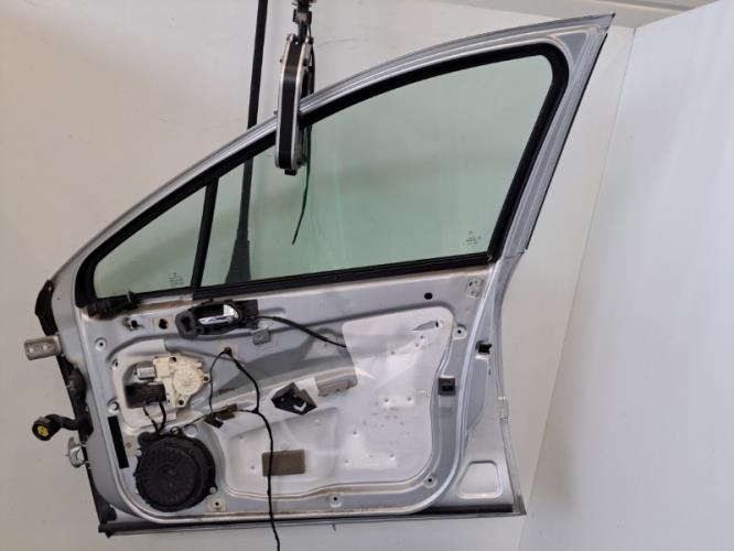 Image Porte avant droit - PEUGEOT 407