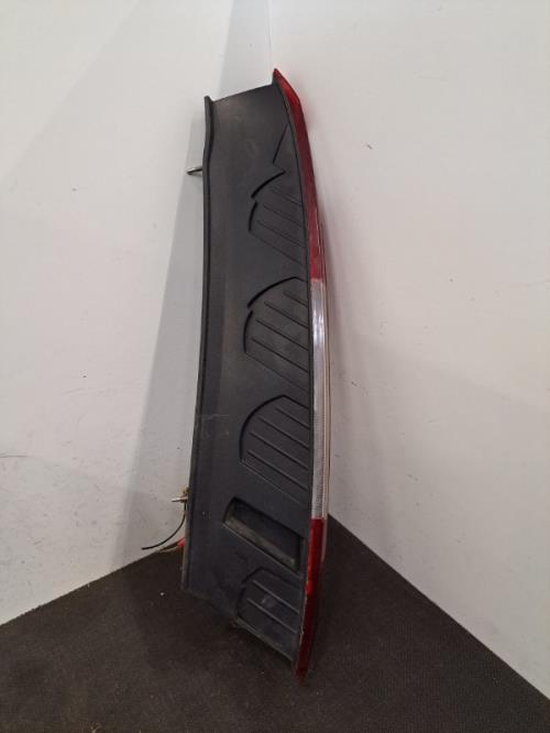 Image Feu arriere principal droit (feux) - FORD C-MAX 1