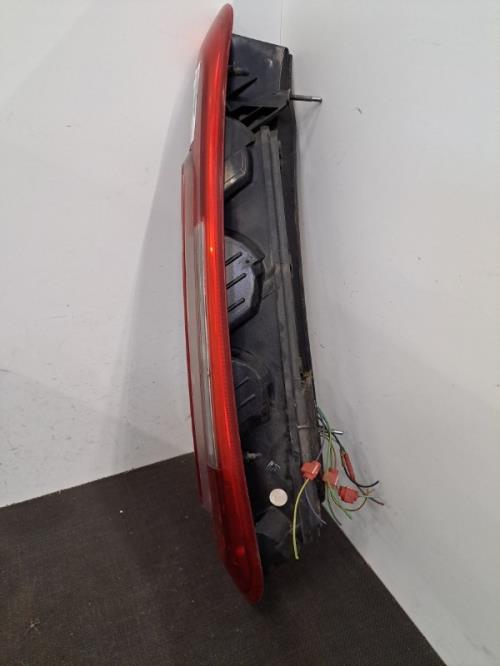 Image Feu arriere principal droit (feux) - FORD C-MAX 1