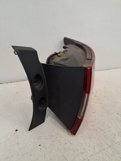 Image Feu arriere principal droit (feux) - RENAULT CLIO 4