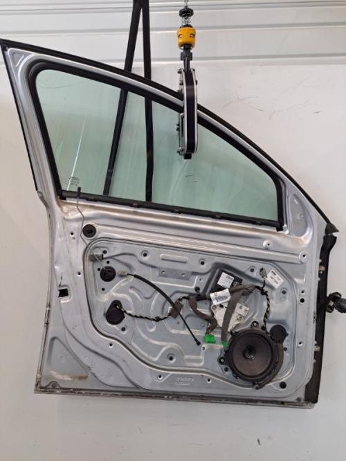 Image Porte avant gauche - VOLVO V 50