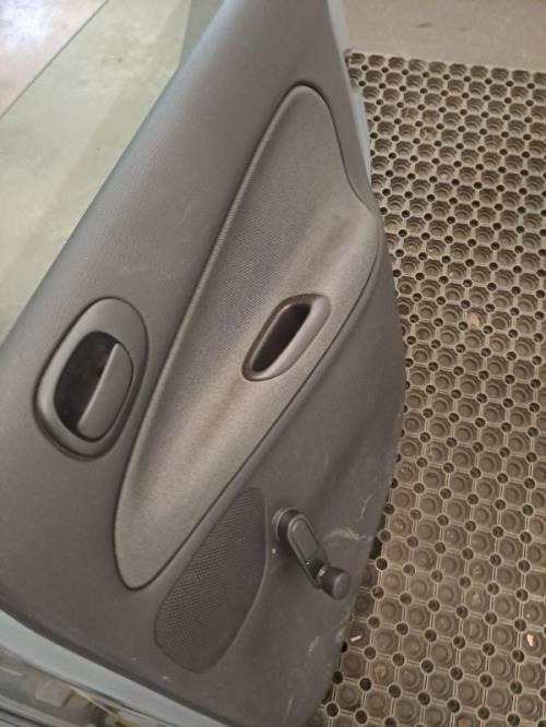 Image Porte arriere droit - PEUGEOT 206