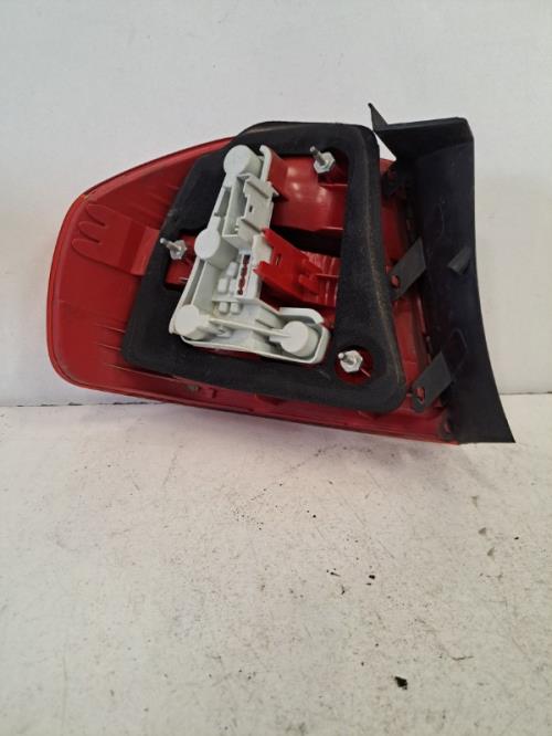 Image Feu arriere principal droit (feux) - BMW SERIE 3 E90