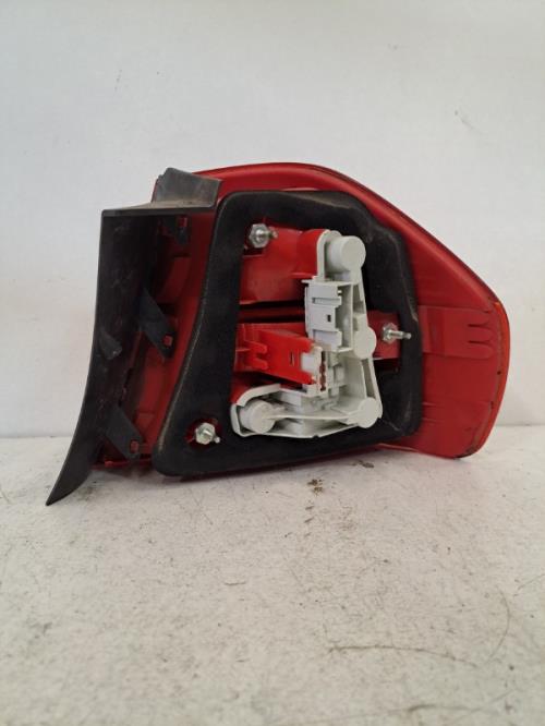 Image Feu arriere principal gauche (feux) - BMW SERIE 3 E90