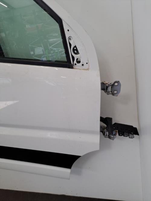 Image Porte avant droit - TOYOTA HI-ACE 2