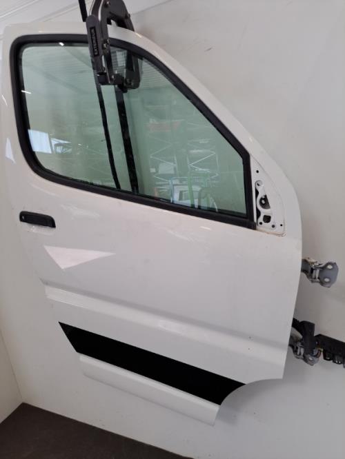 Image Porte avant droit - TOYOTA HI-ACE 2