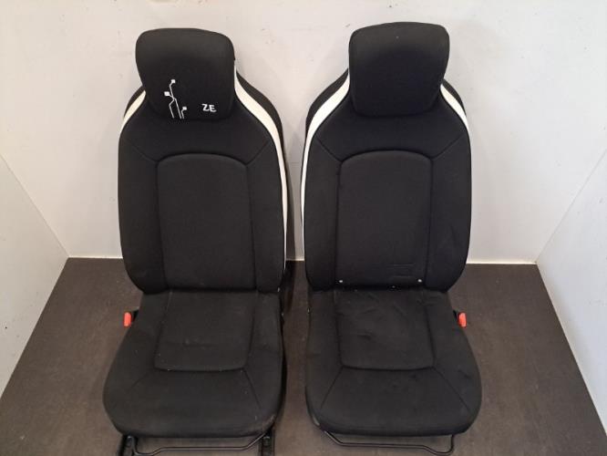 Image Interieur complet - RENAULT ZOE 1