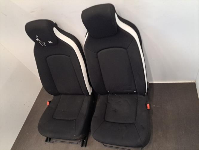 Image Interieur complet - RENAULT ZOE 1