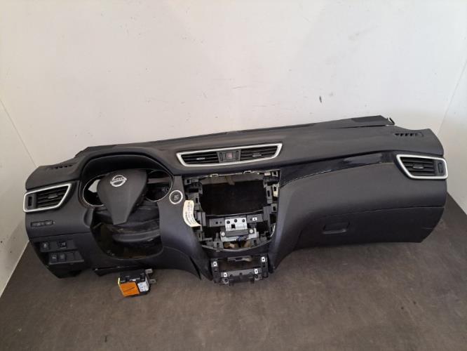 Image Tableau de bord - NISSAN QASHQAI 2