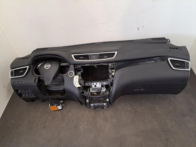 Image Tableau de bord - NISSAN QASHQAI 2