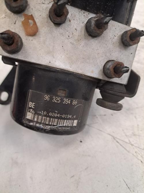 Image Bloc ABS (freins anti-blocage) - PEUGEOT 206