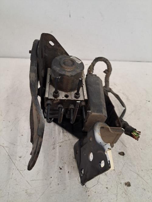 Image Bloc ABS (freins anti-blocage) - CITROEN C3 2