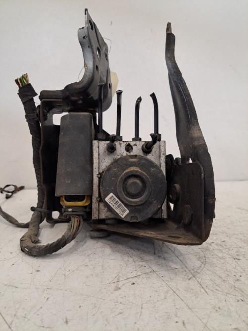 Image Bloc ABS (freins anti-blocage) - CITROEN C3 2