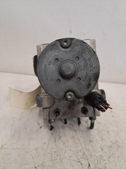 Image Bloc ABS (freins anti-blocage) - SUBARU OUTBACK 2