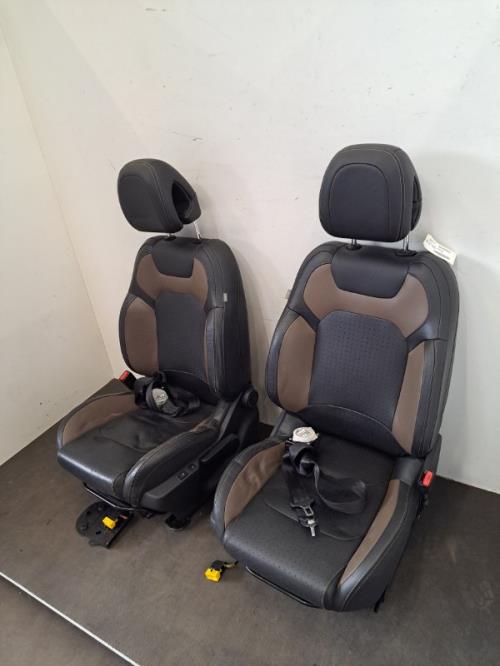 Image Interieur complet - CITROEN DS4