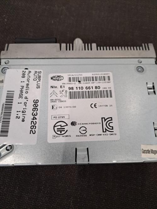 Image Autoradio d'origine - PEUGEOT 208 1