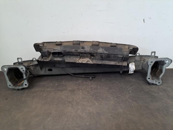 Image Renfort pare choc avant (traverse) - VOLVO C 30