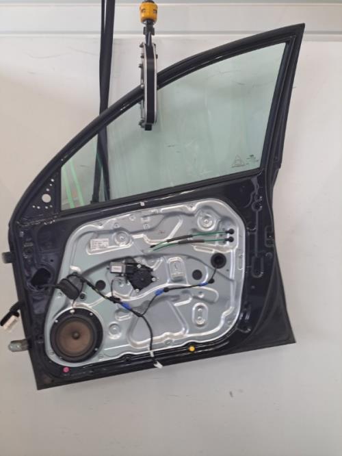 Image Porte avant droit - HYUNDAI I 30 1