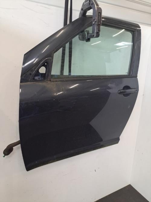 Image Porte avant gauche - SUZUKI SWIFT 3