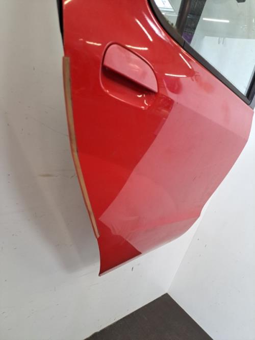 Image Porte arriere droit - DAIHATSU CUORE 3