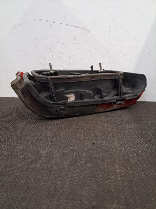Image Feu arriere principal droit (feux) - PEUGEOT 106