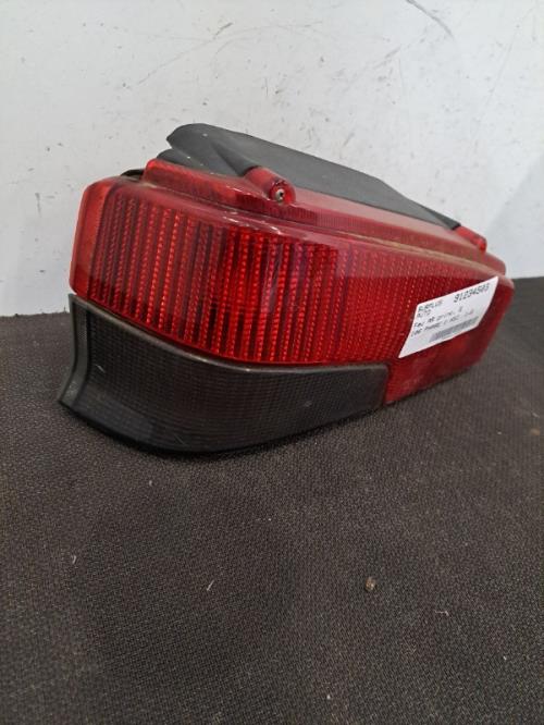 Image Feu arriere principal gauche (feux) - PEUGEOT 106