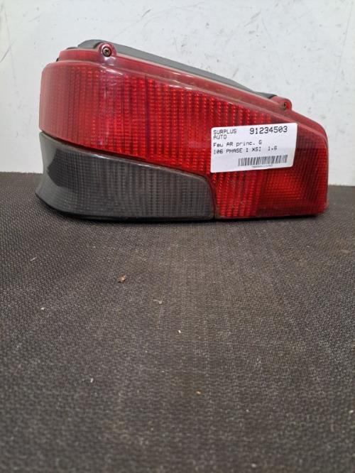 Image Feu arriere principal gauche (feux) - PEUGEOT 106