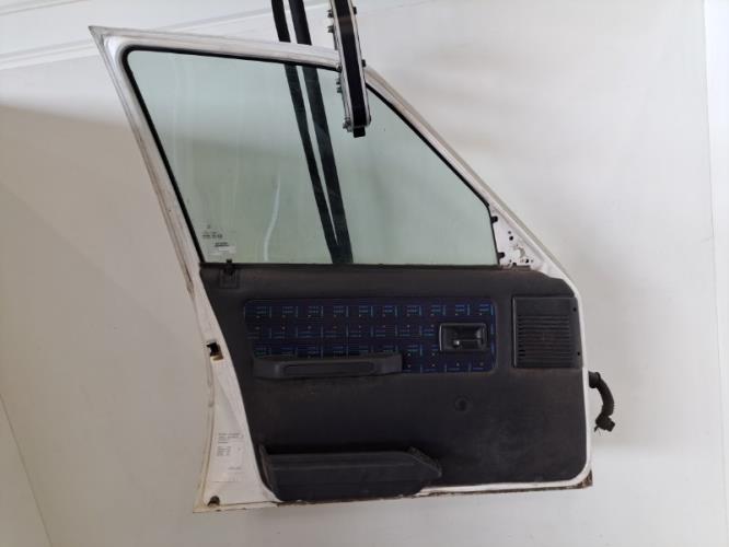 Image Porte avant gauche - PEUGEOT 205
